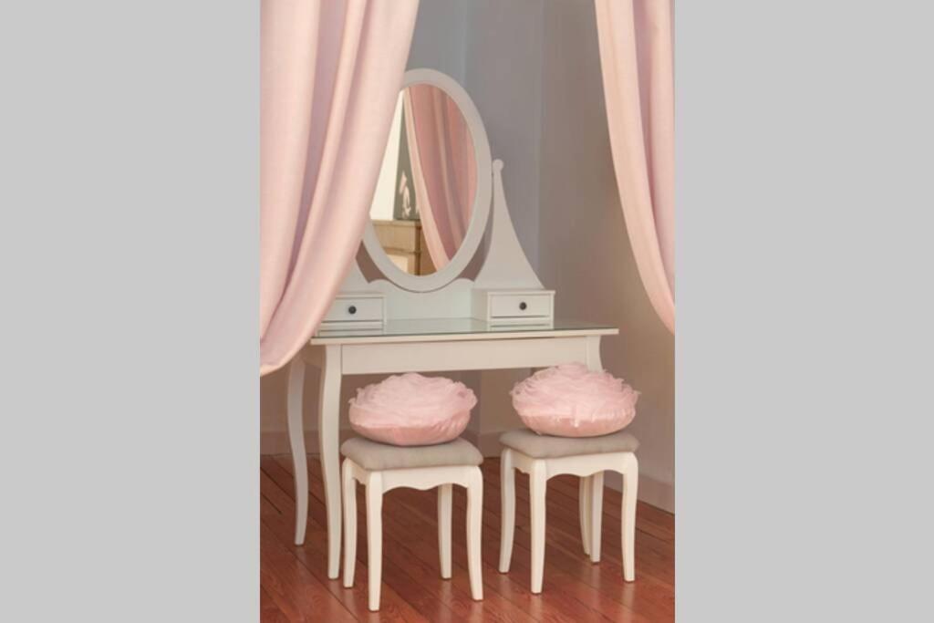 Chez La Tante Louise - Appartement Prive De Charme Passenans Luaran gambar