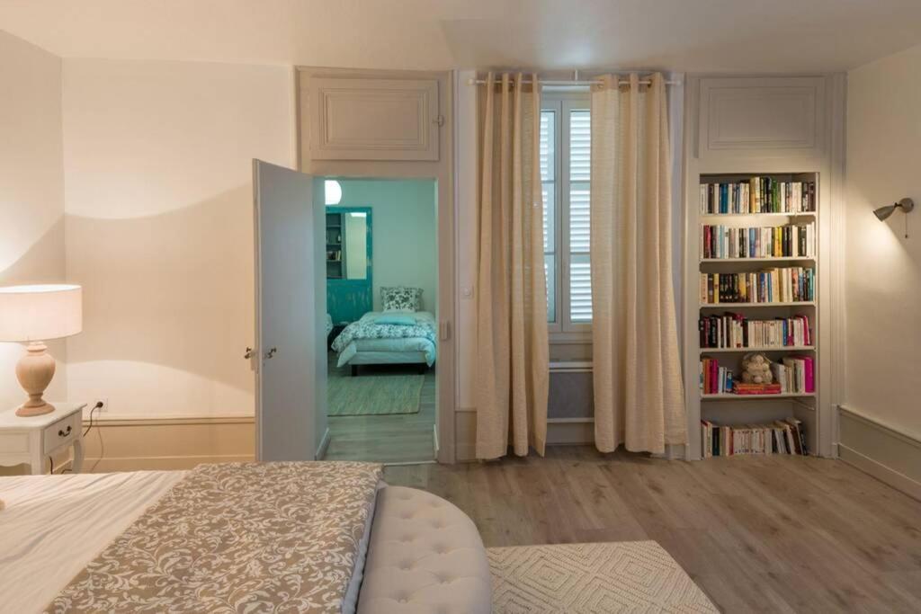 Chez La Tante Louise - Appartement Prive De Charme Passenans Luaran gambar
